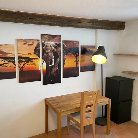 4 Betten In 3-zimmer-wohnung Mit Wlan Tv Und Garten Schwieberdingen