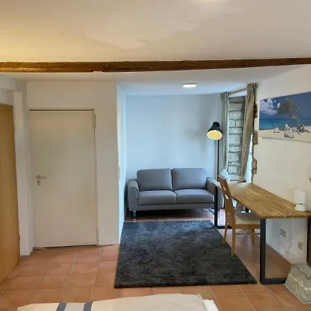 4 Betten In 3-zimmer-wohnung Mit Wlan Tv Und Garten * 施维贝丁根