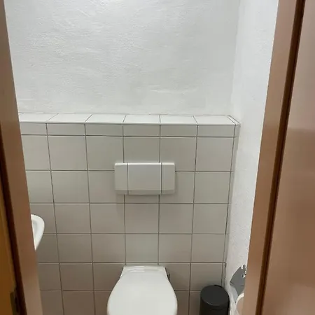 4 Betten In 3-zimmer-wohnung Mit Wlan Tv Und Garten * Schwieberdingen